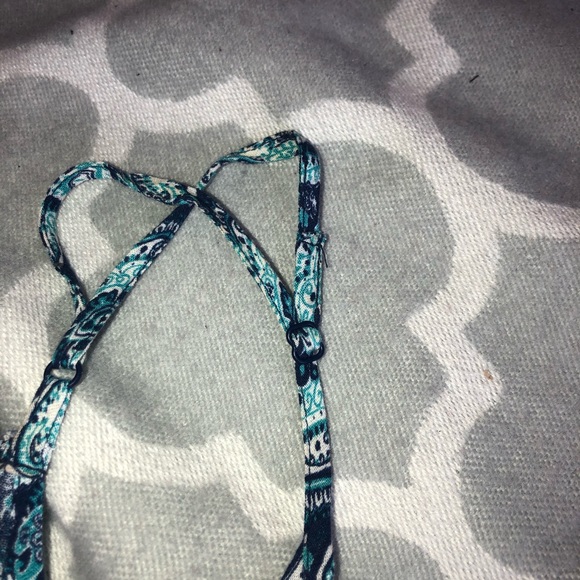 Flow Loose Tank Top - Picture 3 of 3